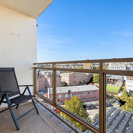 Spacious Family For 6 - Lift & Balcony Apartmán